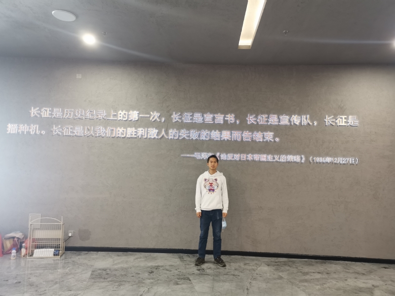 踏浪而来的第一张照片--山东中老年相亲网