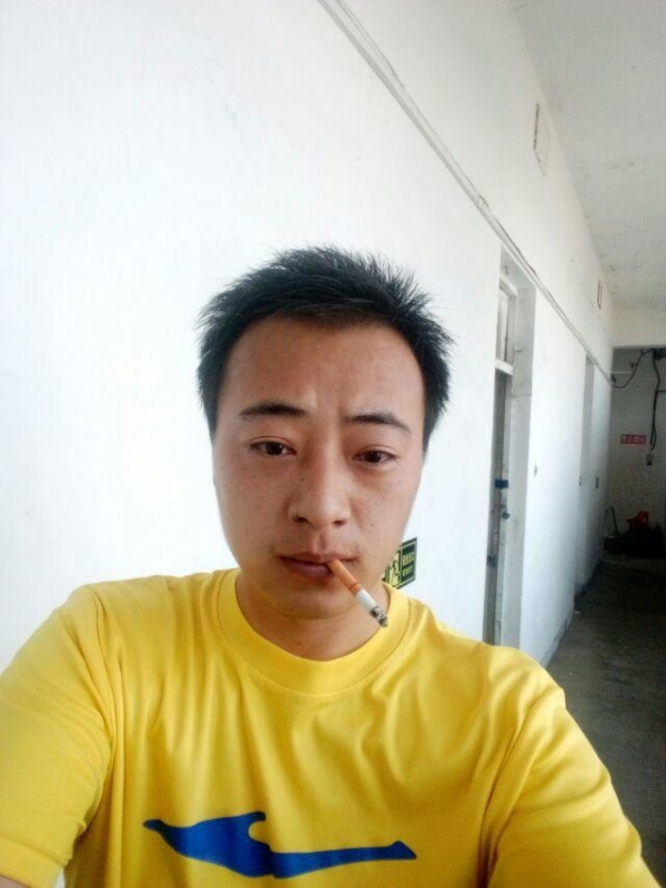 云淡风轻的第二张照片--山东中老年相亲网